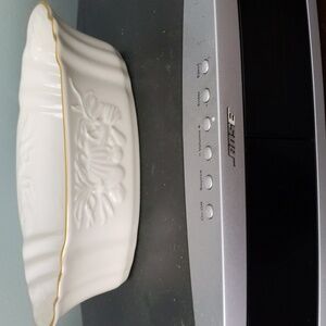 Elegant Cream Ceramic Baking Dish. 8 1/2"by 5 1/2"